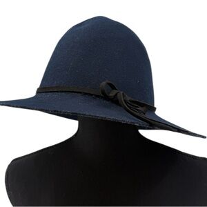 SCOOP NYC Navy Blue Wool Felt Fedora Wide Brim Hat Black Trim Tie  Made in USA